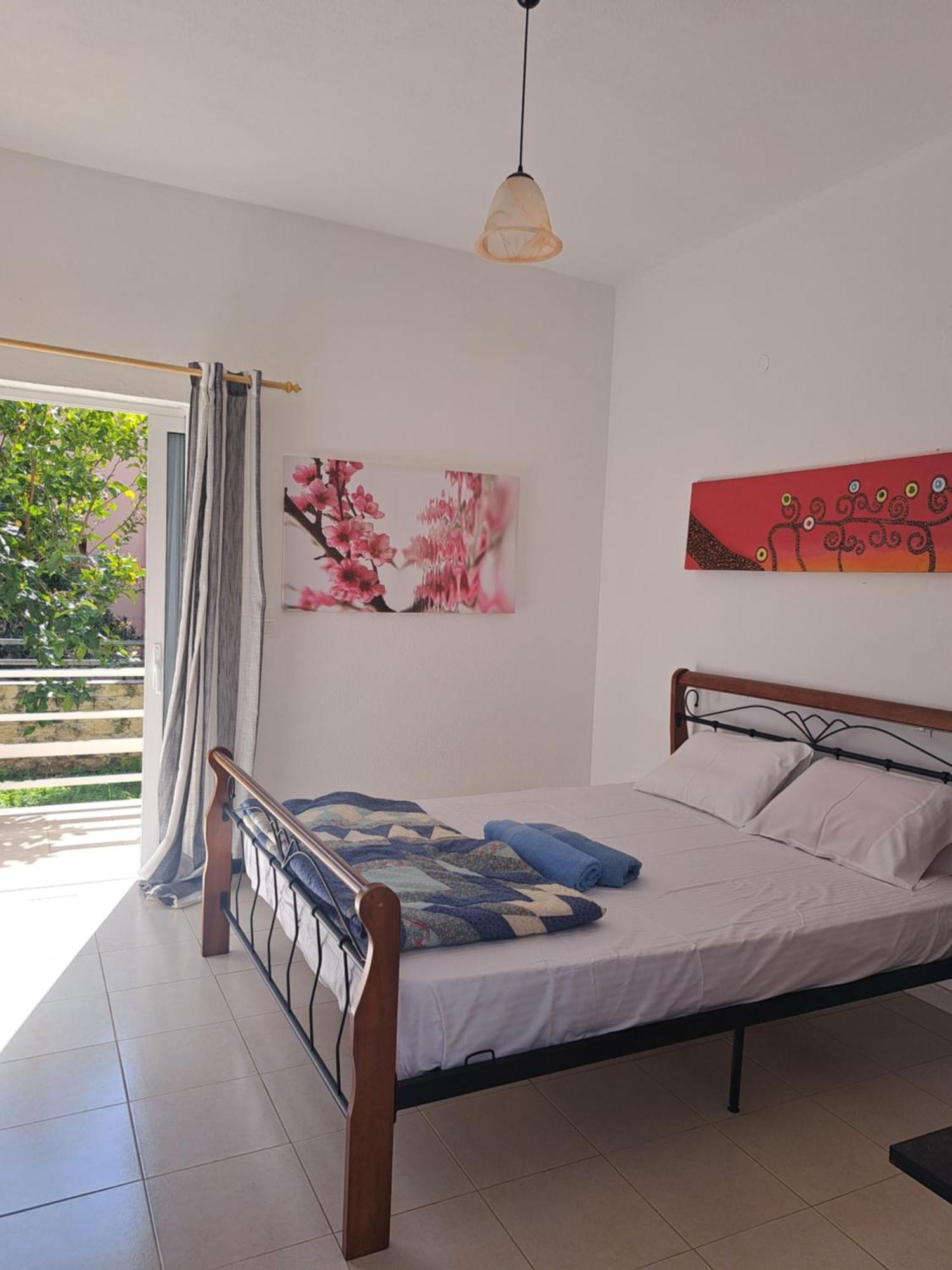 Studios Mona Agios Georgios  Exteriér fotografie